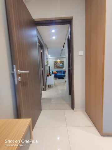 Room in 2 BHK Apartment at Nahar Amrit Shakti, Chandivali – for Rent