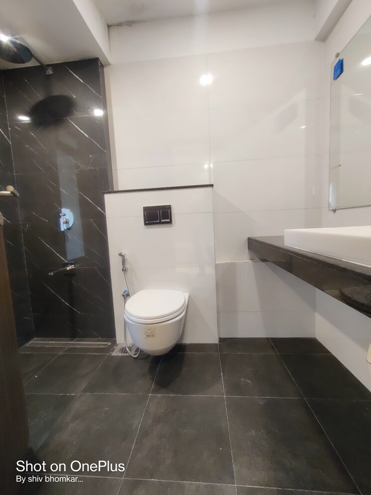 Bathroom, nahar-amrit-shakti 2 Bedroom 778 Sq.Ft. Apartment In Chandivali Mumbai 8819975
