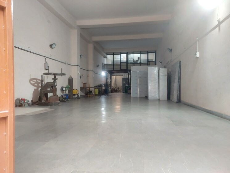 Team Area, vasai east Commercial Warehouse 2280 Sq.Ft. In Vasai East Palghar 8819952