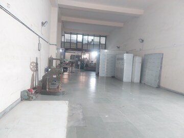 Team Area in  Warehouse at Vasai East – for Rent
