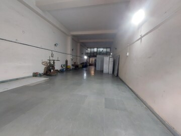 Team Area in  Warehouse at Vasai East – for Rent