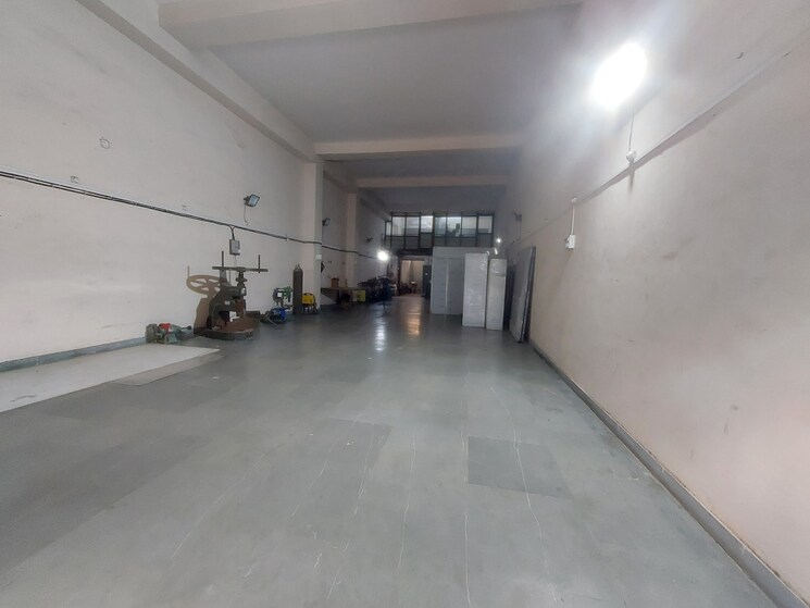 Team Area, vasai east Commercial Warehouse 2280 Sq.Ft. In Vasai East Palghar 8819952