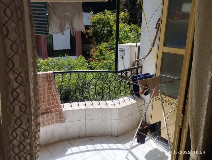 Balcony, malviya nagar 3 Bedroom 1200 Sq.Ft. Builder Floor In Malviya Nagar Delhi 8820014