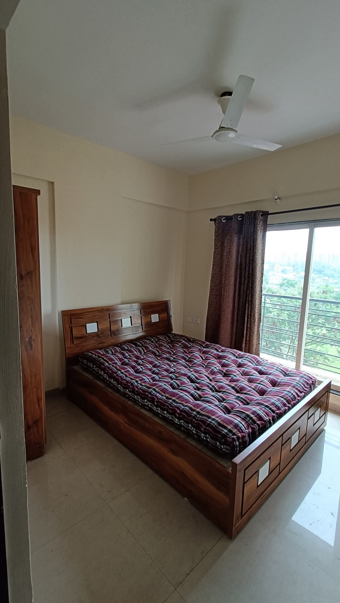 3 BHK + Pooja Room 1080 Sq.Ft. Apartment in Dheeraj Jade Residences