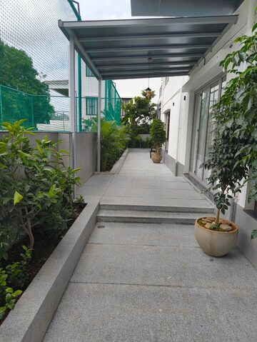 Balcony in 5 BHK Villa at Mantri Group Mantri Euphoria, Narsingi – for Rent