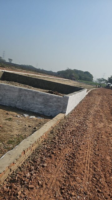  Land For Sale in Vrindavan
