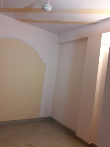 Building Lobby in 1 BHK Builder Floor at Sai Enclave Niti Khand, Niti Khand – for Rent