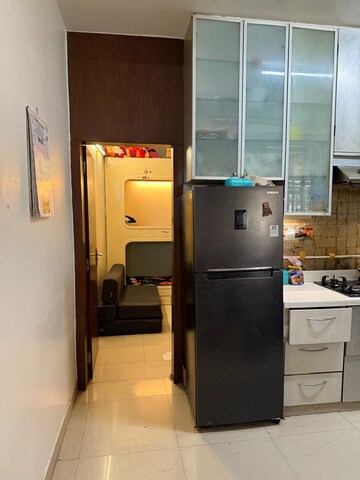 Furnished Amenities in 2 BHK Apartment at Tawakkal Terraces, Richmond Town – for Rent