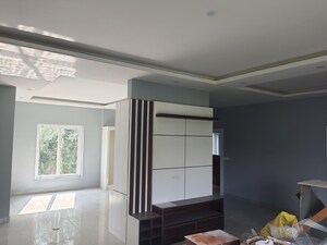 Room in 3 BHK Apartment at Mehli – for Sale