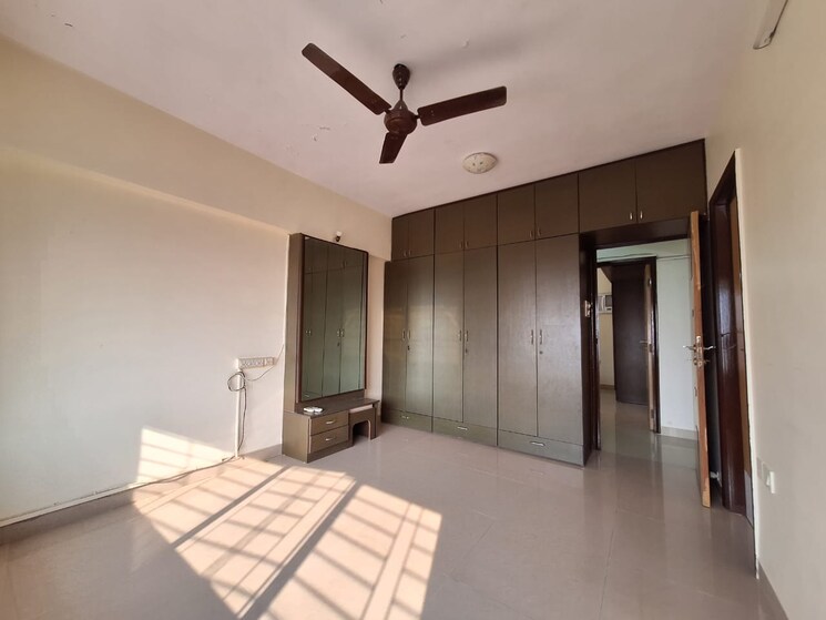 Room, elco-residency 3 Bedroom 1700 Sq.Ft. Apartment In Bandra West Mumbai 8820417