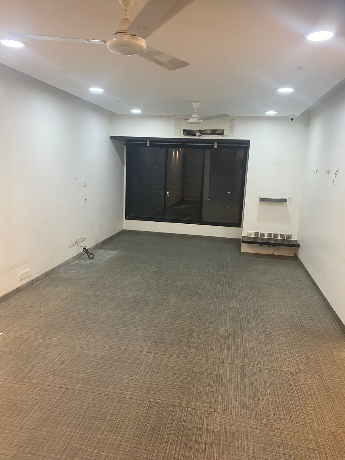 1 BHK 405 Sq.Ft. Apartment in Lalani Valentine Apartment