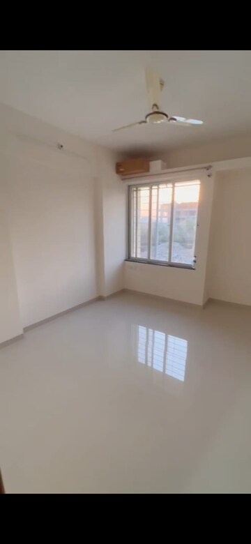 Bedroom in 2 BHK Apartment at Kohinoor Zen Estate, Kharadi – for Rent