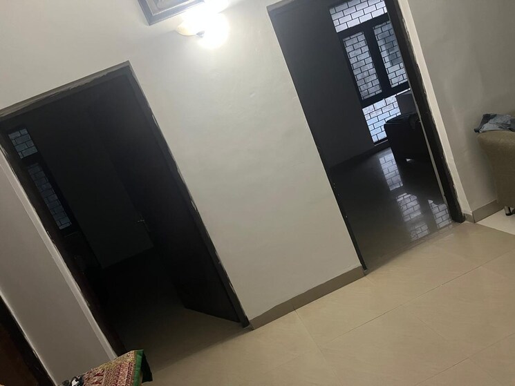 Room, gupta-awas 2 Bedroom 104 Sq.Yd. Builder Floor In Sector 43 Gurgaon 8820564