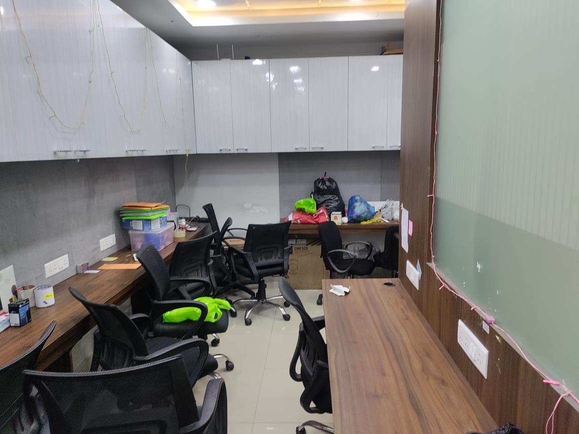 Office Space For Rent in Circus Avenue