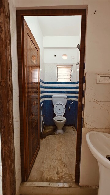 Bathroom in 1.5 BHK Apartment at Maya Apartment A, Keshtopur – for Rent