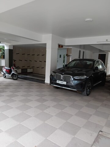 Parking in 3 BHK Villa at Karve Nagar – for Rent