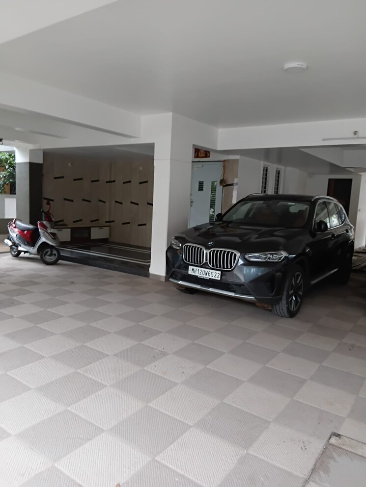  Parking, karve nagar 3 Bedroom 2000 Sq.Ft. Villa In Karve Nagar Pune 8820590