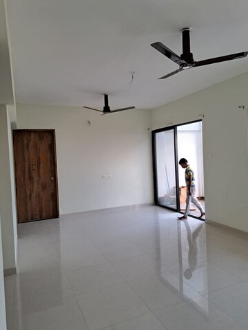Living Room in 1.5 BHK Apartment at Gulmohar Serene, Kharadi – for Rent