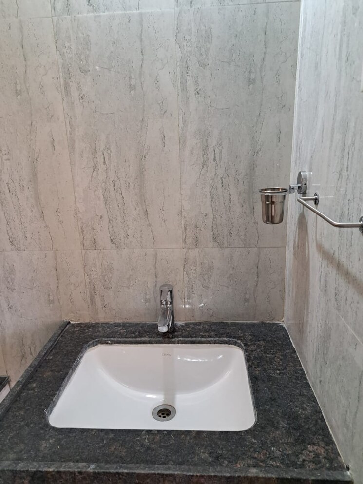 Bathroom, gulmohar-serene 1.5 Bedroom 750 Sq.Ft. Apartment In Kharadi Pune 8820656