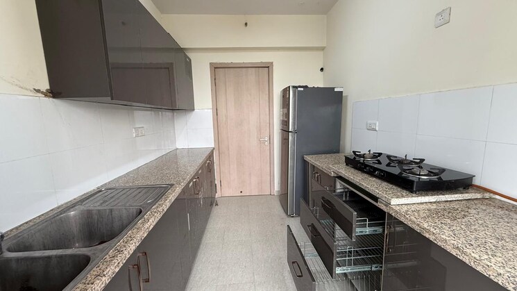 Kitchen, smart-world-gems 2 Bedroom 1103 Sq.Ft. Builder Floor In Sector 89 Gurgaon 8820665