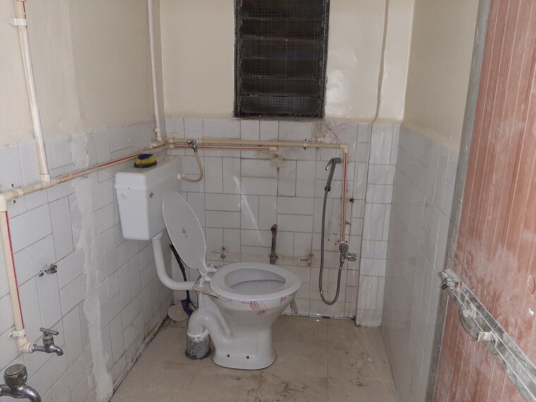 Bathroom, parel-shivneri-chs Studio 225 Sq.Ft. Apartment In Worli Mumbai 8820641