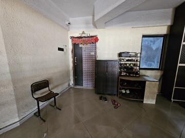 Living Room in 2 BHK Apartment at Sector 14 Sanpada – for Sale
