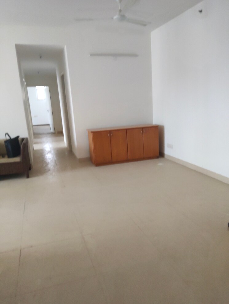 Room, emaar-the-enclave 3.5 Bedroom 2100 Sq.Ft. Apartment In Sector 66 Gurgaon 8820699