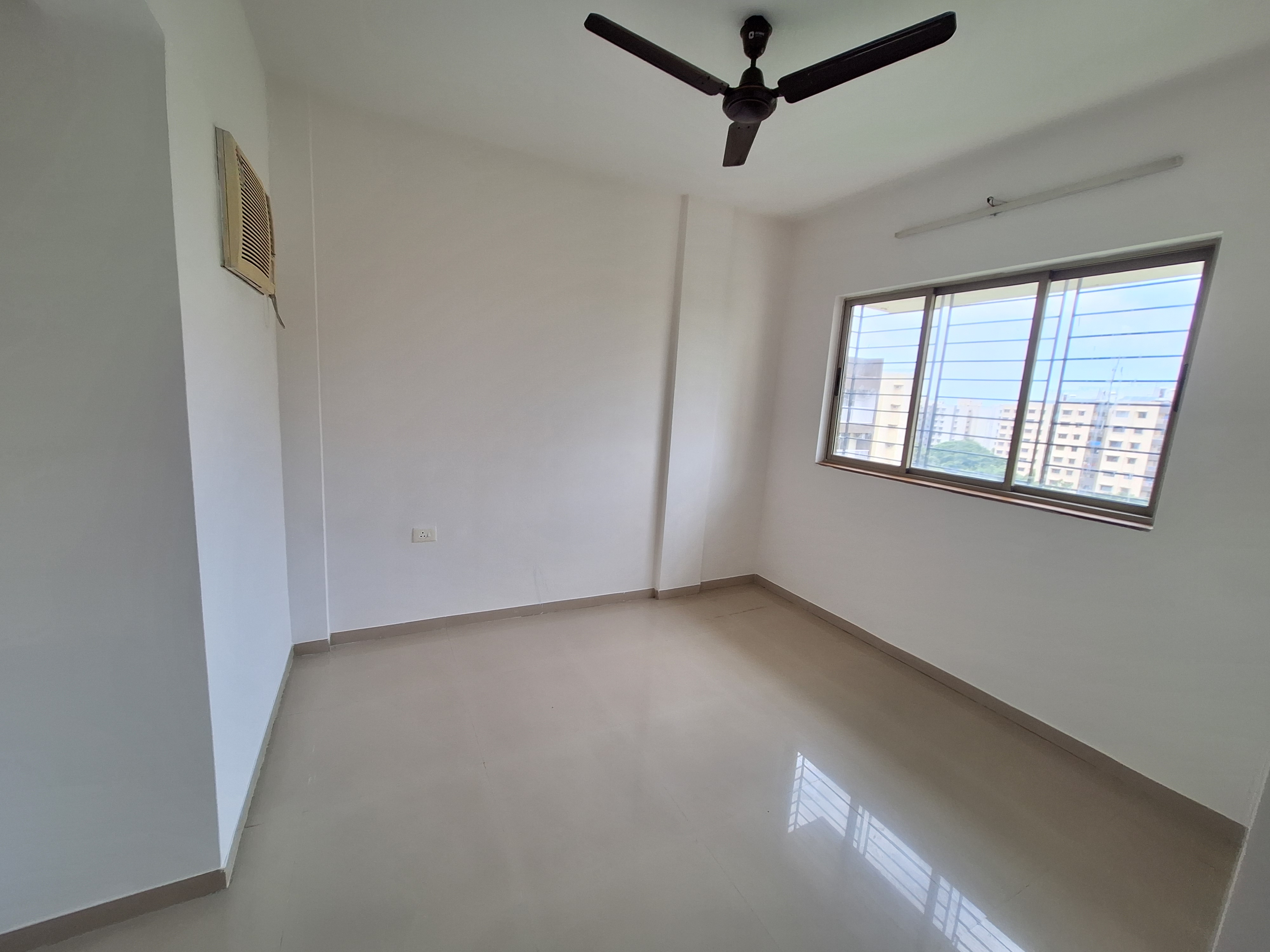 3 BHK + Pooja Room,Study Room,Extra Room Apartment For Rent in Lodha Casa Rio