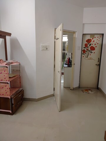 Room in 2 BHK Apartment at Gawade Emerald Phase II, Wakad – for Rent