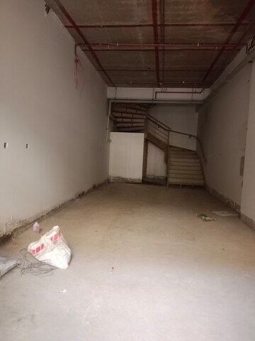 Floor Plan in  Showroom at Andheri West – for Rent