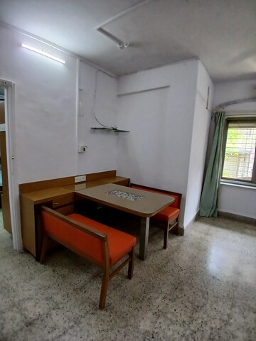 Furnished Amenities in 1 BHK Apartment at Sai Baba Complex Goregaon, Goregaon East – for Rent