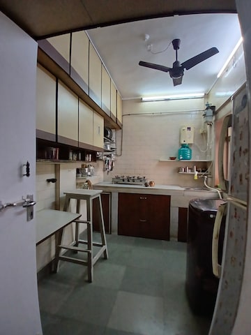 Gym in 1 BHK Apartment at Sai Baba Complex Goregaon, Goregaon East – for Rent