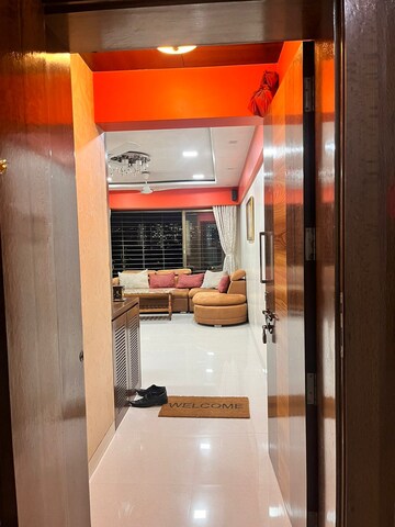 Building Lobby in 3 BHK Apartment at Sheth Enclave, Ghatkopar West – for Rent