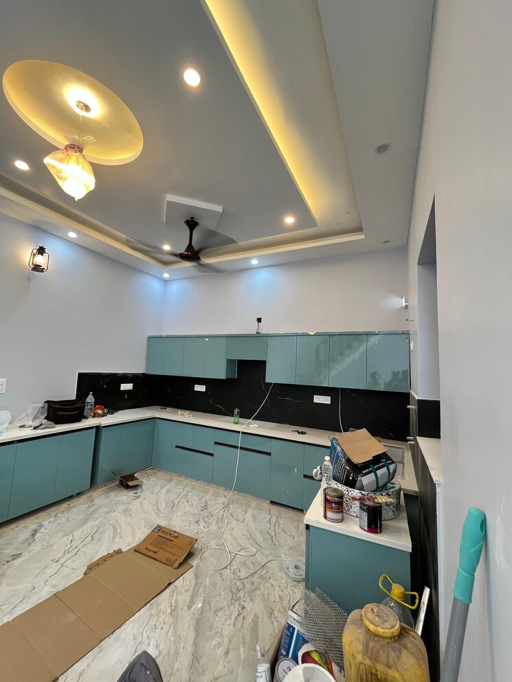 Master Bedroom, shimla bypass road 4 Bedroom 153 Sq.Yd. Villa In Shimla Bypass Road Dehradun 8820774