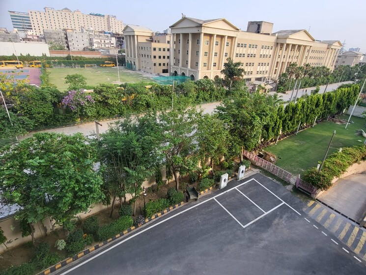 Balcony, central-park-resorts 3.5 Bedroom 2350 Sq.Ft. Apartment In Sector 48 Gurgaon 8820773