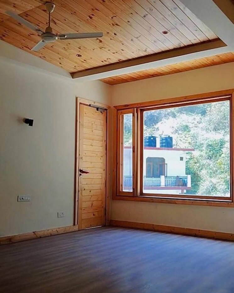 Room, kasauli 6+ Bedroom 3000 Sq.Ft. Independent House In Kasauli Solan 8820775