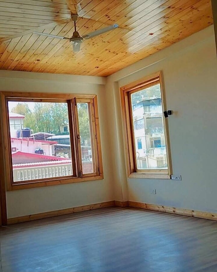 Room, kasauli 6+ Bedroom 3000 Sq.Ft. Independent House In Kasauli Solan 8820775