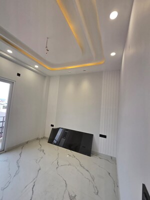 Room in 3.5 BHK Villa at Sahastradhara Road – for Sale