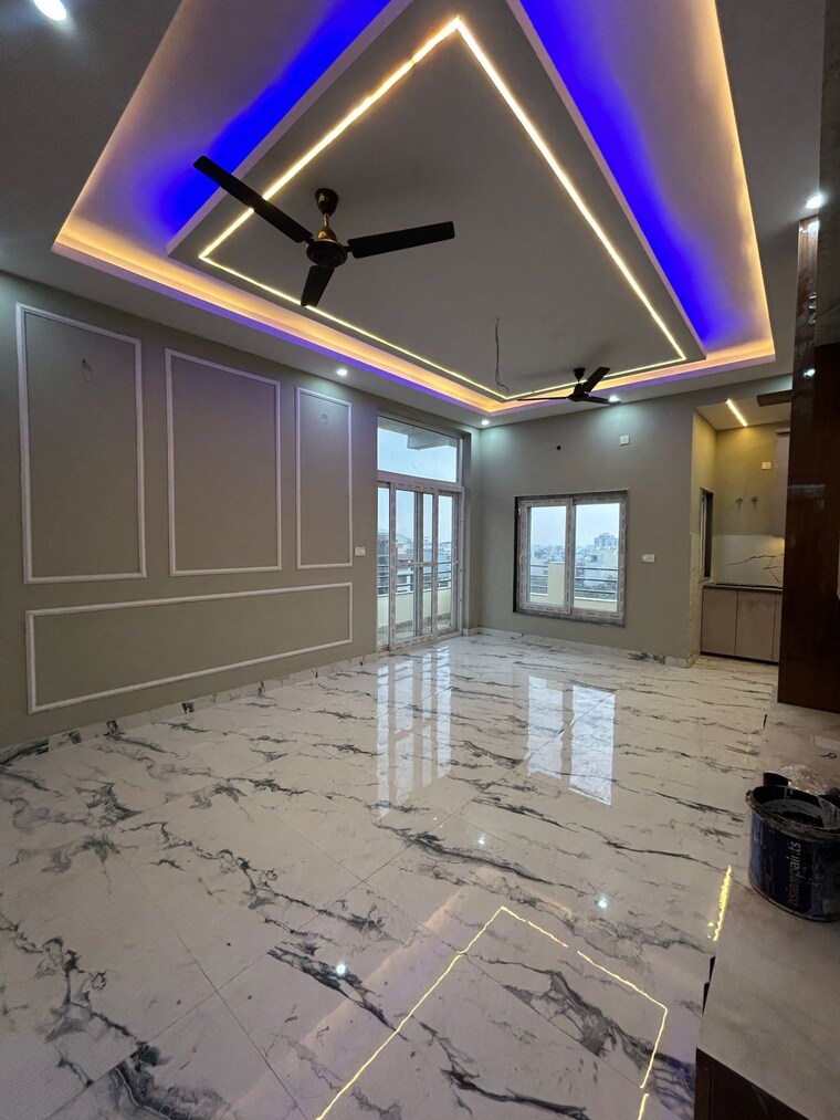 Room, sahastradhara road 3.5 Bedroom 2500 Sq.Ft. Villa In Sahastradhara Road Dehradun 8820790