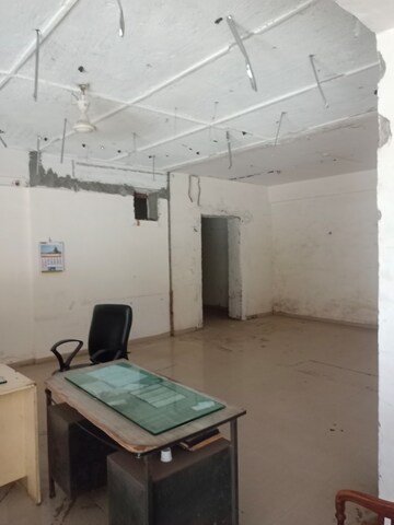 Team Area in  Shop at Andheri West – for Rent