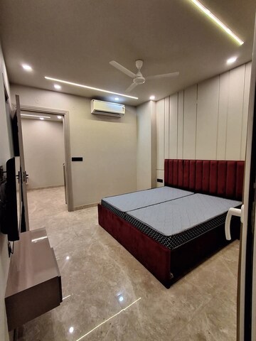 Bedroom in 3 BHK Builder Floor at Sector 45 – for Rent