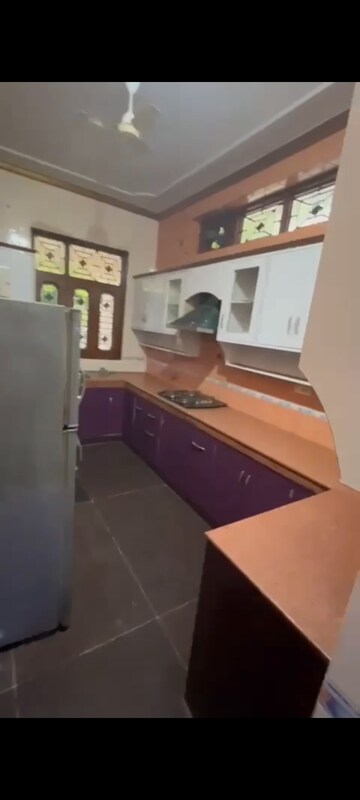 Master Bedroom in 6 BHK Villa at Gamma I Greater Noida – for Rent