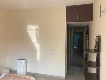 Room in 3.5 BHK Apartment at Sector 50 – for Rent
