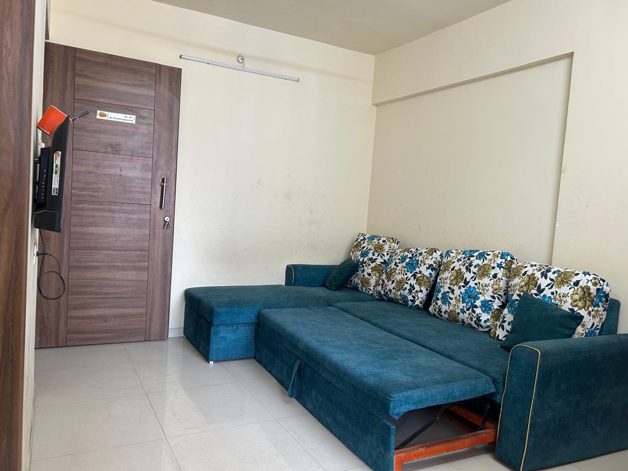 2 BHK + Extra Room Apartment For Rent in Aishwaryam Hamara