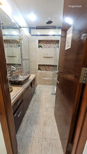 Furnished Amenities in 3 BHK Apartment at Lake Front Solitaire, Powai – for Sale