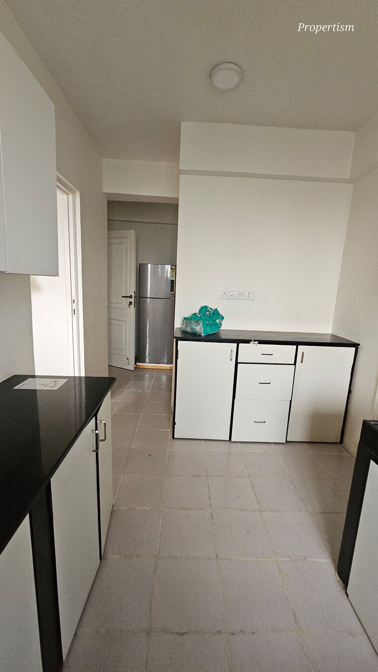 Kitchen, lake-front-solitaire 3 Bedroom 2775 Sq.Ft. Apartment In Powai Mumbai 8820858