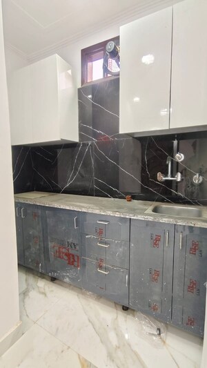 Kitchen in 1.5 BHK Builder Floor at Ganga Apartments Burari, Burari – for Sale