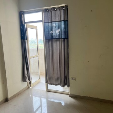 2 BHK Apartment For Rent in Pyramid Urban Homes 2, Sector 86