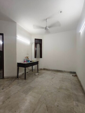 2 BHK Builder Floor For Rent in Kamalpur