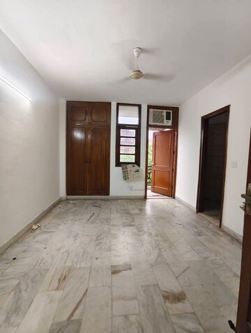 Master Bedroom in 2 BHK Builder Floor at Kamalpur – for Rent